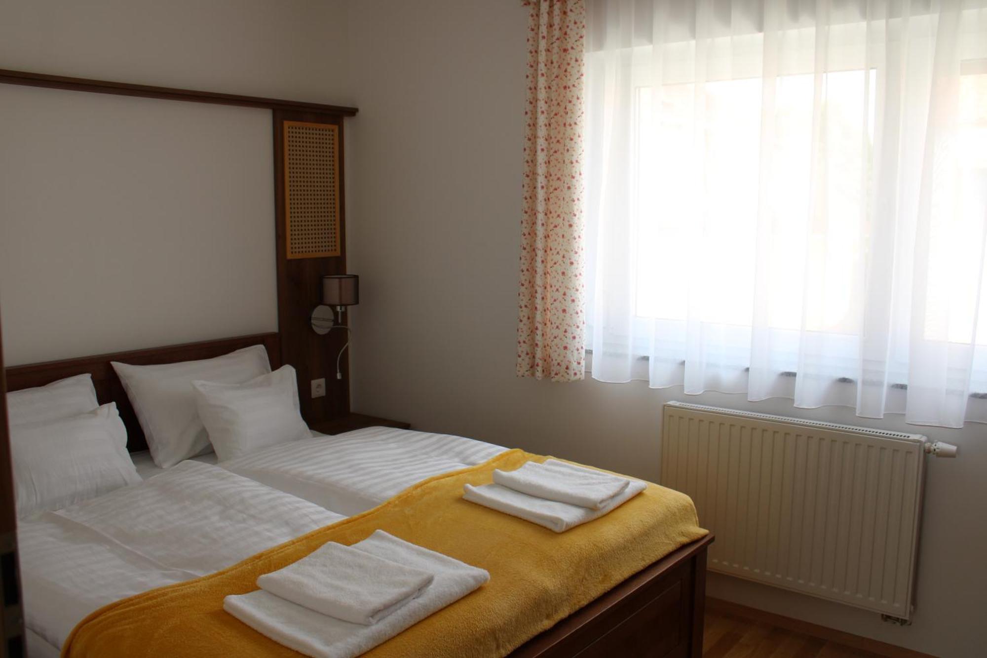 Mara Apartman Buek Екстериор снимка